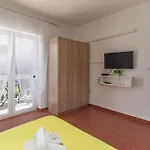 2 Bedroom Front In Apartmán *