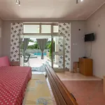 2 Bedroom Front In *