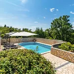 2 Bedroom Front In * Jadranovo