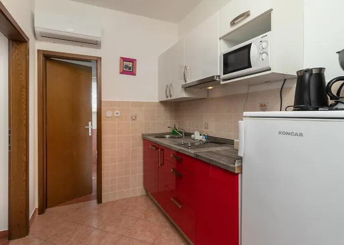Lovely In With Wifi Apartman Jadranovo