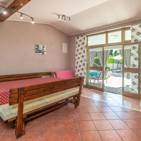 Apartman 2 Bedroom Front In