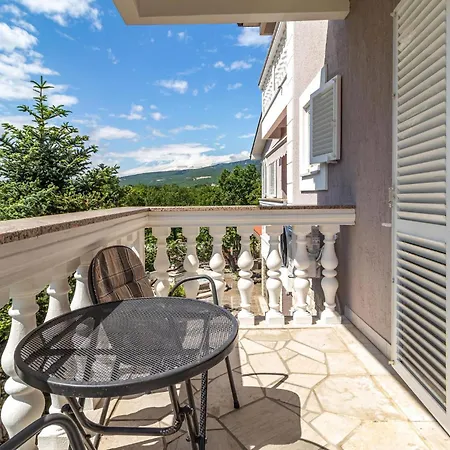 Apartman 2 Bedroom Front In Jadranovo